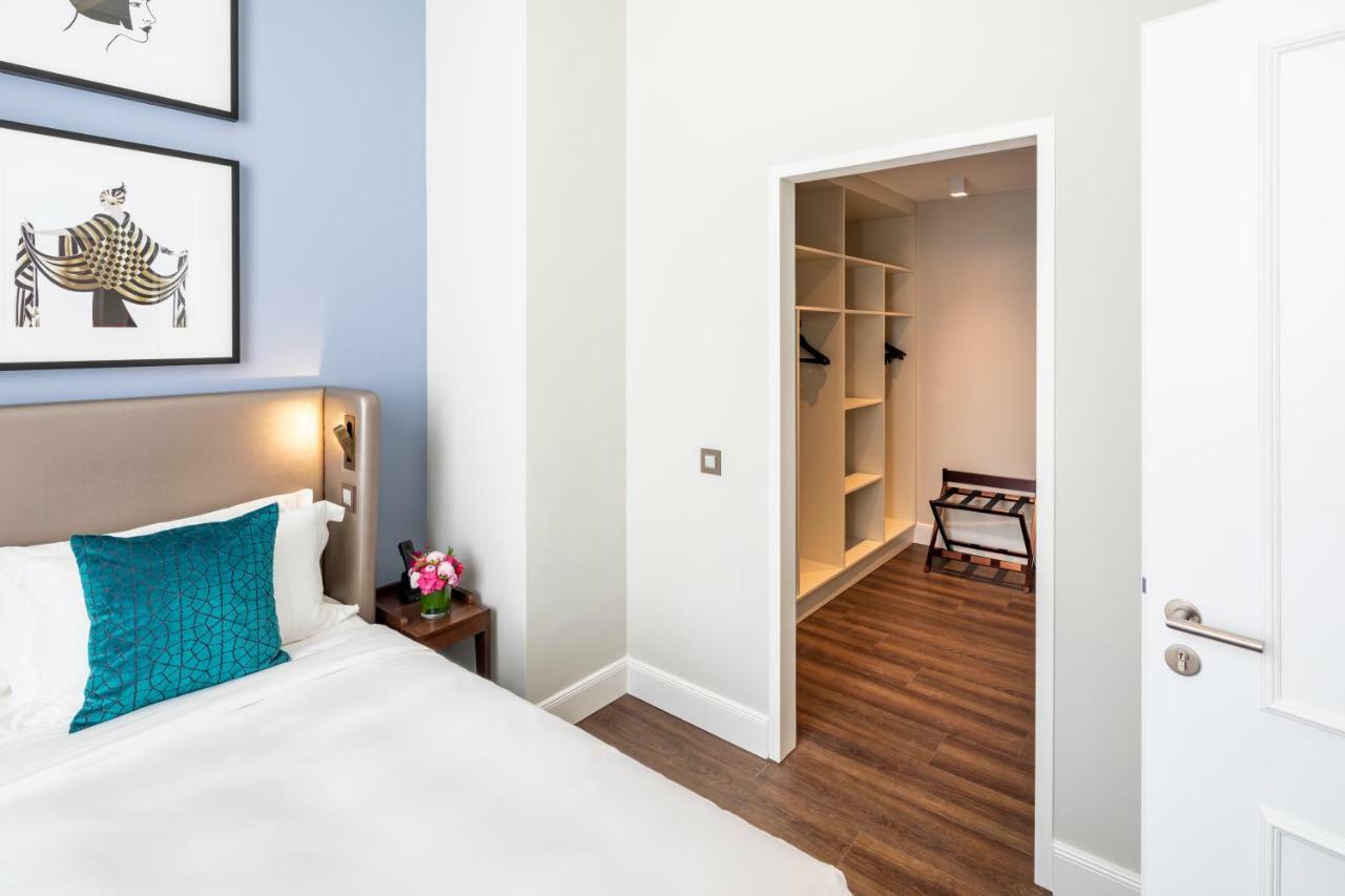 Fraser Suites Hamburg Exterior photo A bedroom at the hotel