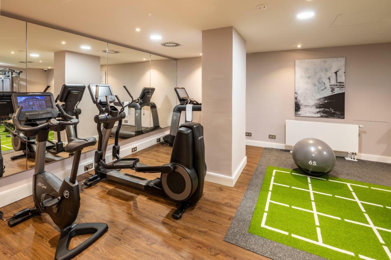 Fraser Suites Hamburg Exterior photo The gym at the hotel